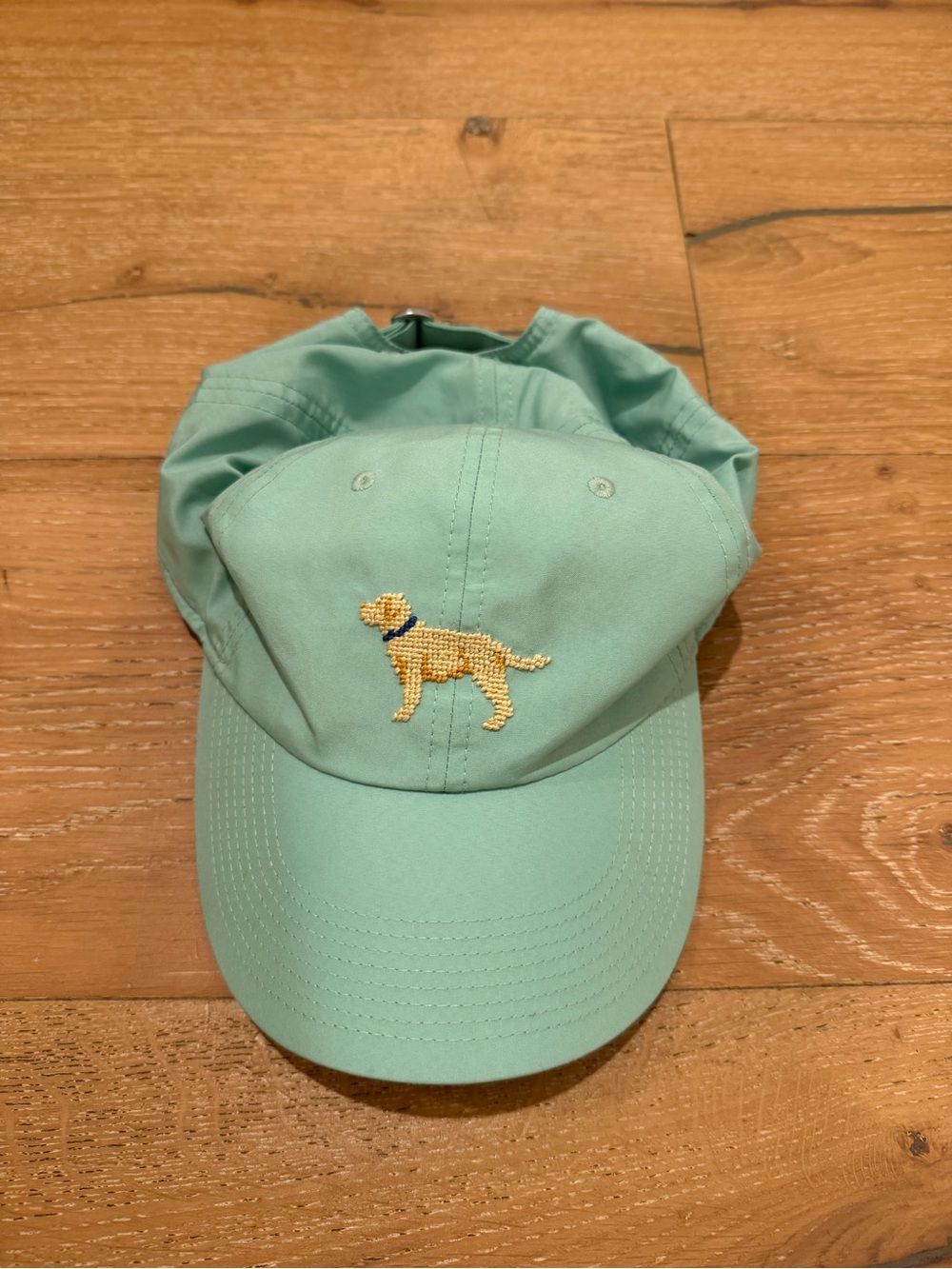 Smathers & Branson Needlepoint Yellow Lab Golden Retriever Cap